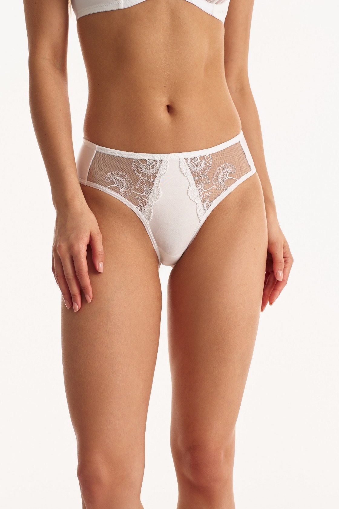 Трусики бразилиана