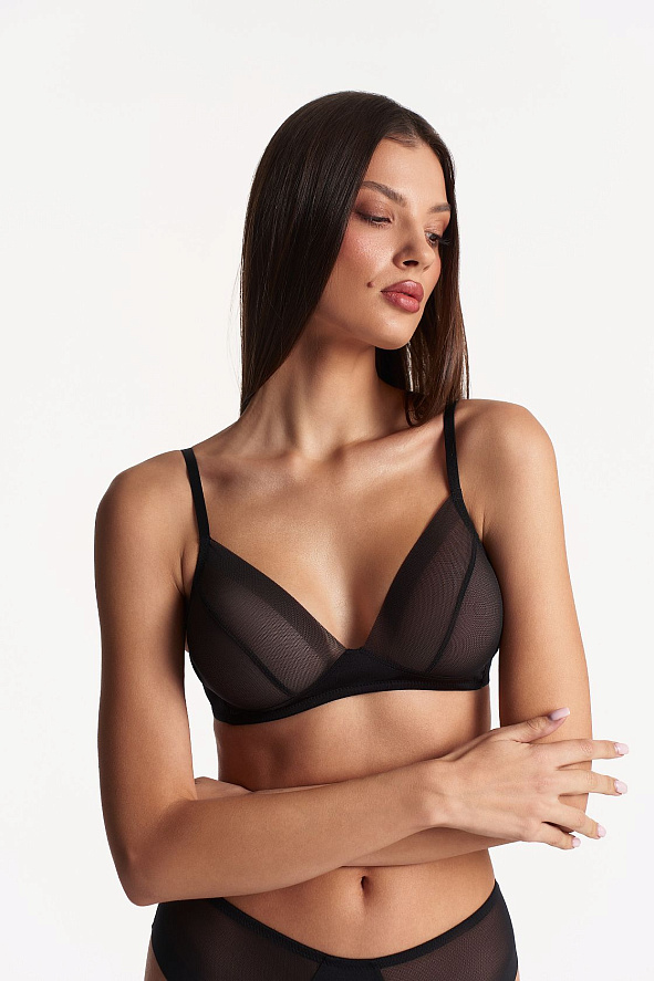 Бюстгальтер без каркасов