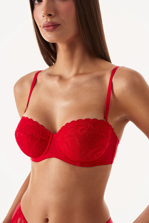 Бюстгальтер балконет